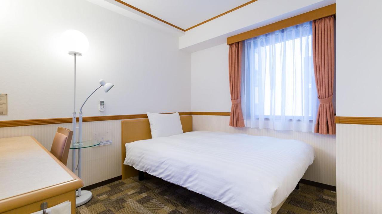 Toyoko Inn Kagoshima Chuo Eki Nishi Guchi Exterior photo