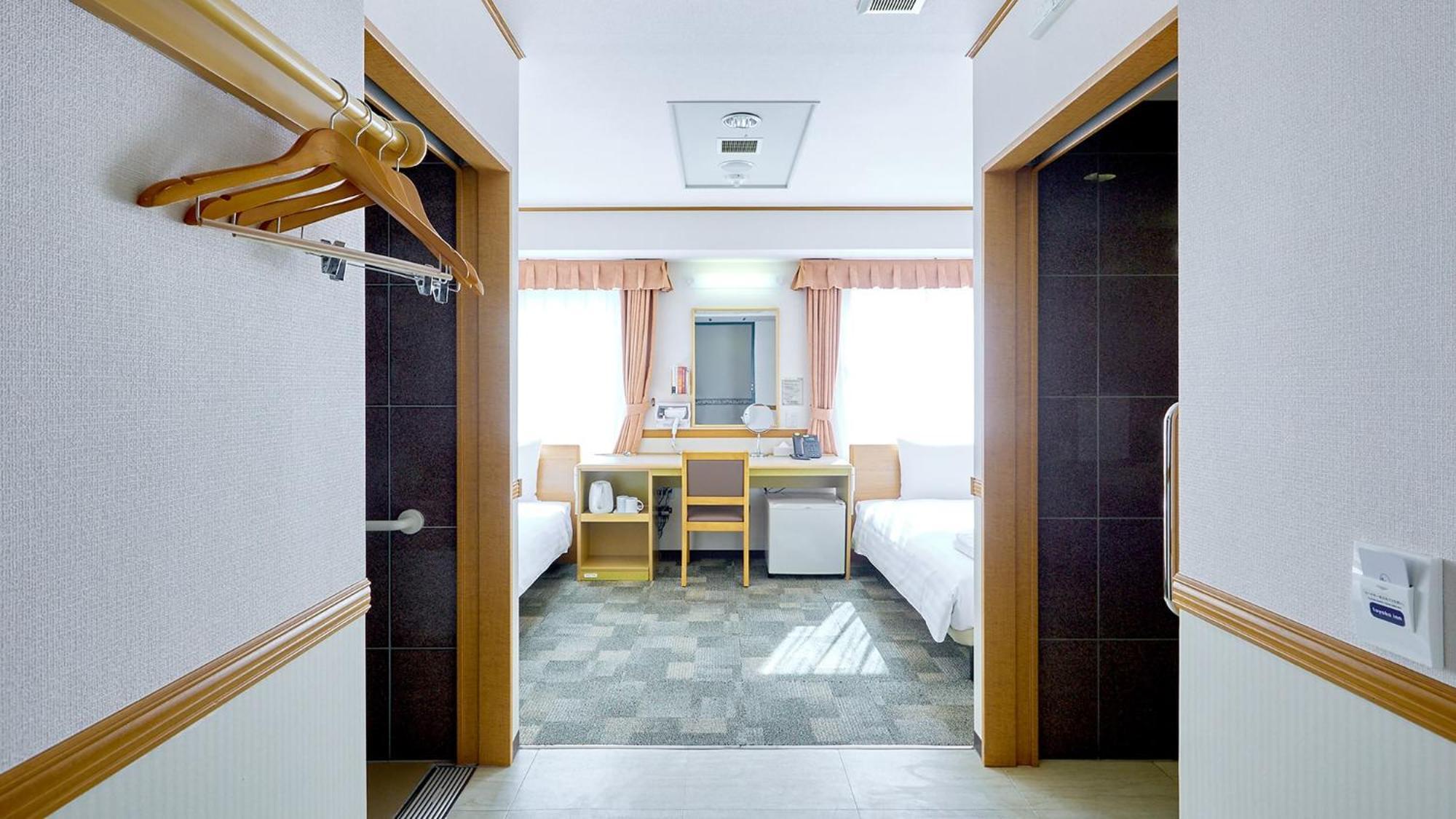 Toyoko Inn Kagoshima Chuo Eki Nishi Guchi Exterior photo