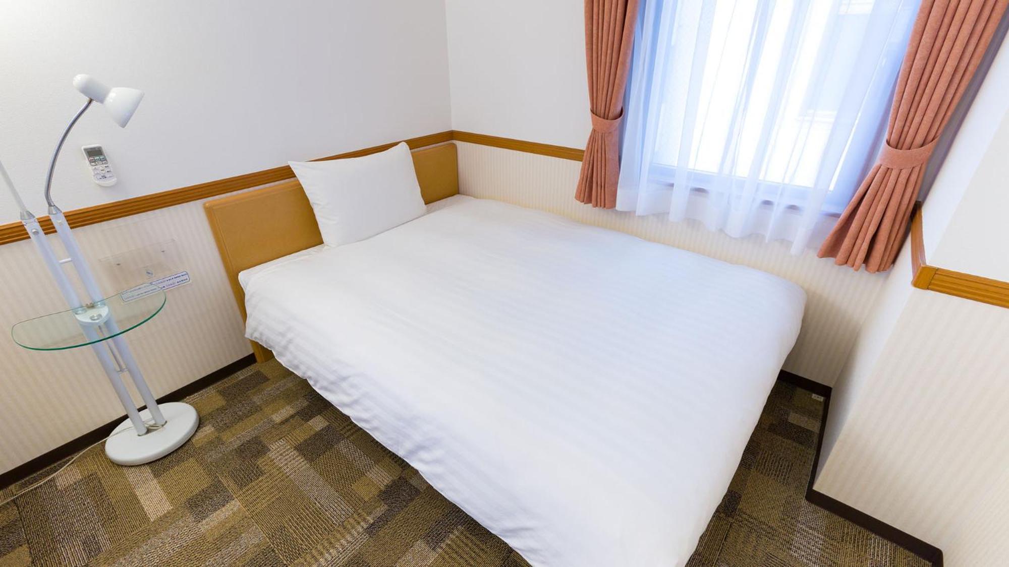 Toyoko Inn Kagoshima Chuo Eki Nishi Guchi Room photo